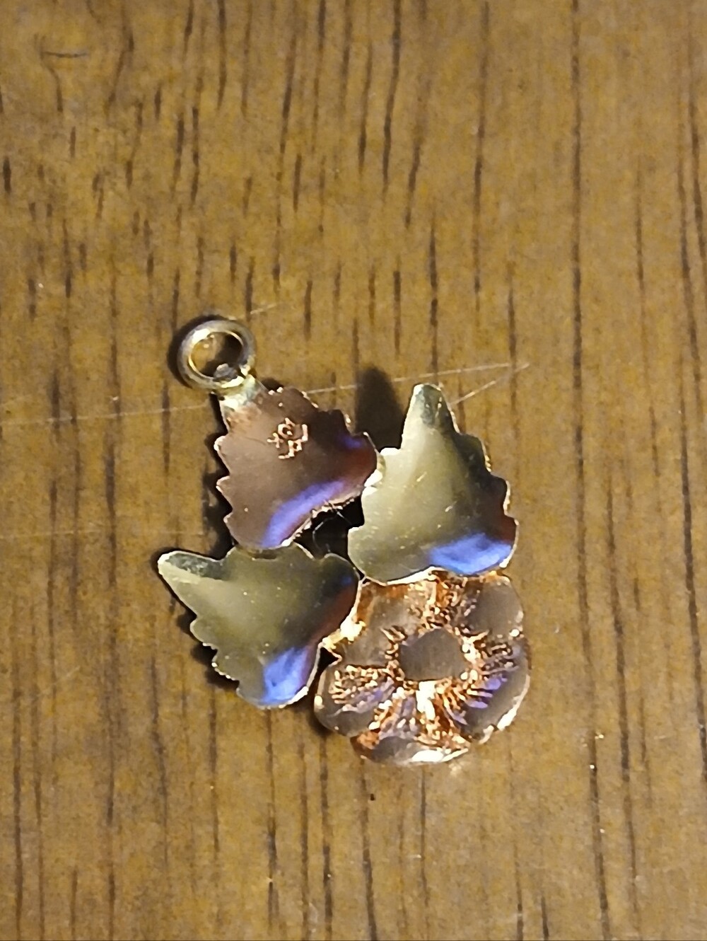 10k Gold Black Hills Pendant - Picture 6 of 7